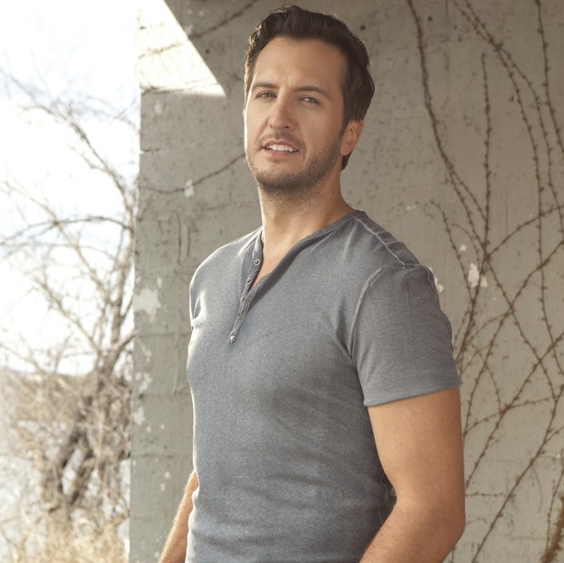 Reeling In: Luke Bryan's Huntin', Fishin' & Lovin' Every Day