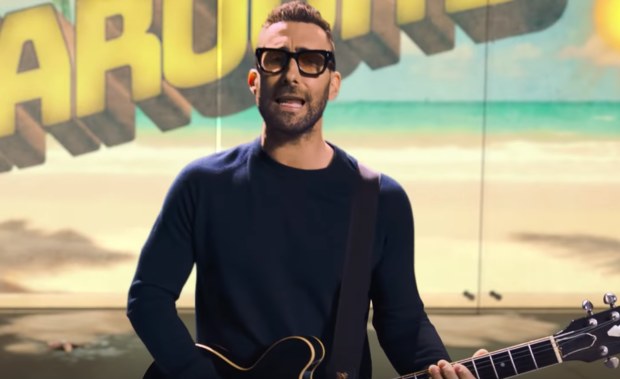 Not Even Adam Levine's Shirtless Moment Saved Maroon 5's 2019 Super Bowl  Halftime Show From Being A Snoozefest: Full Performance Video - Directlyrics