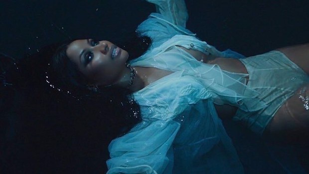 Here S Nicki Minaj S Regret In Your Tears Music Video Watch