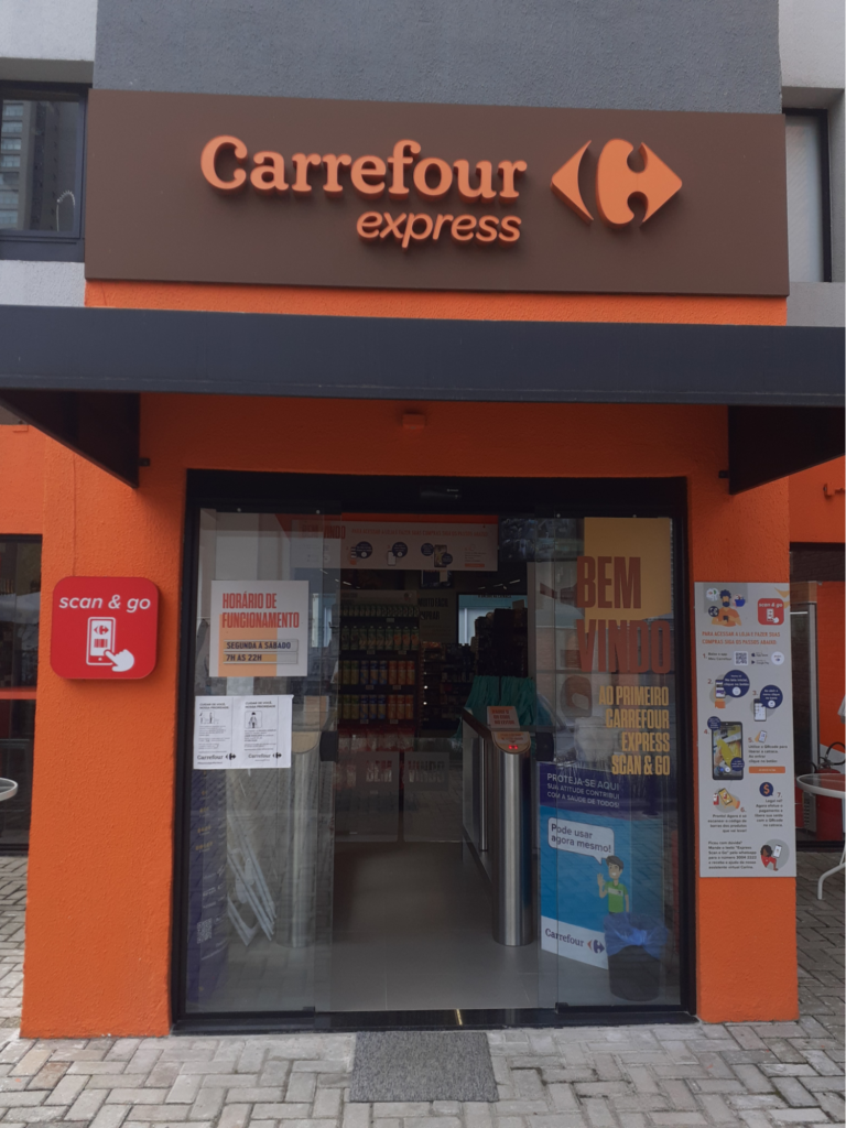 Carrefour launches autonomous micro shops - RetailDetail EU