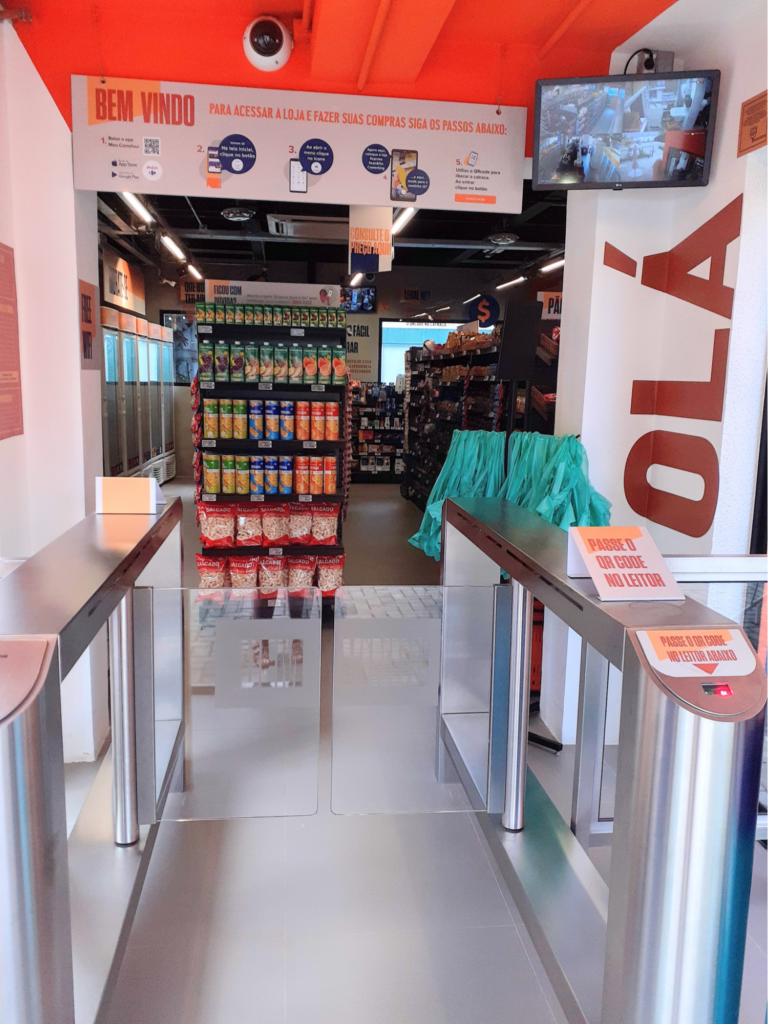 Carrefour launches autonomous micro shops - RetailDetail EU