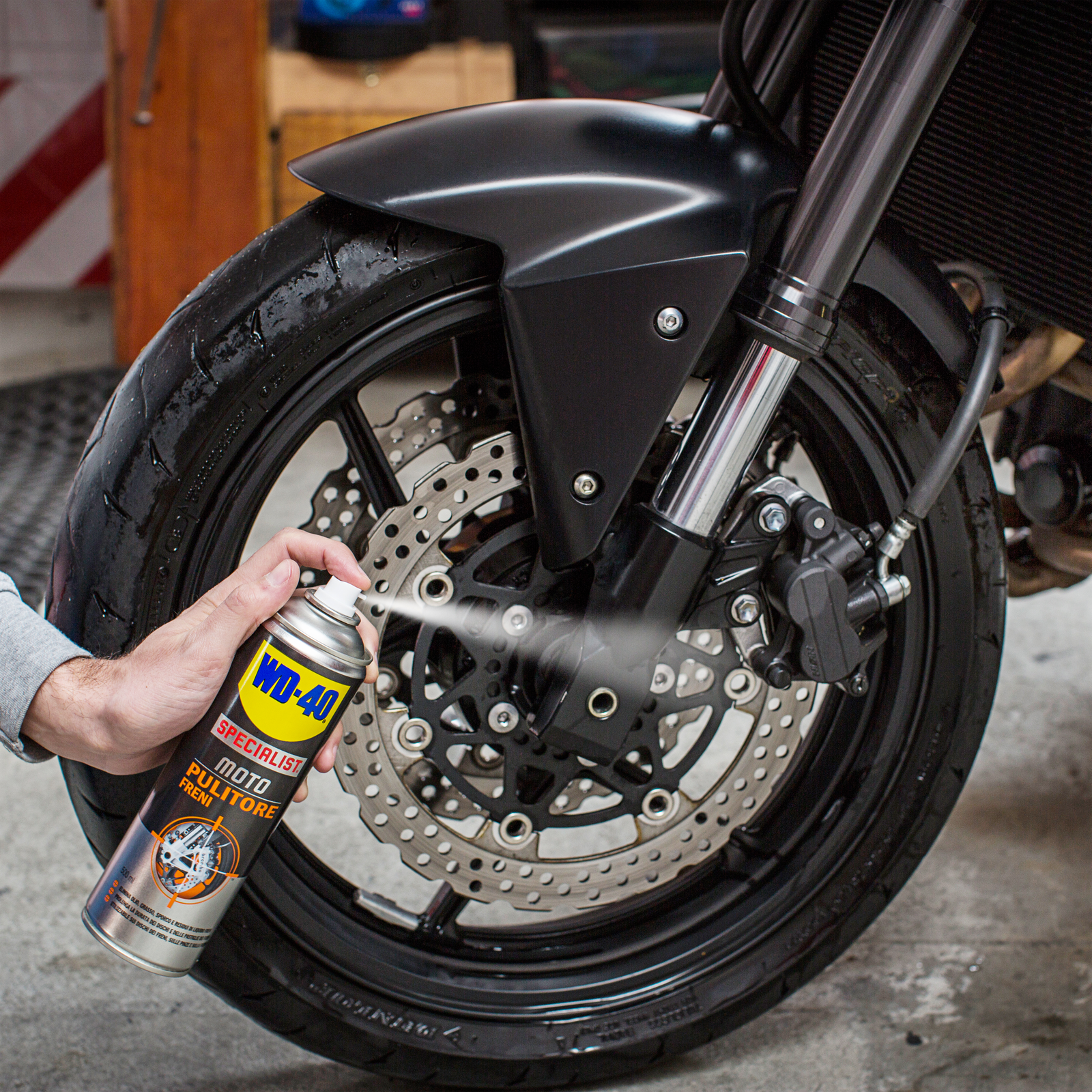 WD-40 Specialist Motorbike Brake Cleaner Spray Can 500ml — Купить на   PL (Польша) с Доставкой в Украину — Megazakaz