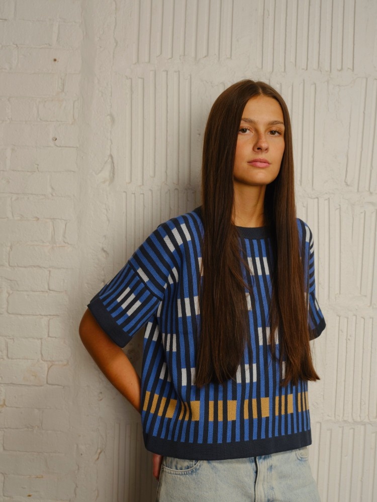 Bauhaus Short Sleeve Sweater Tee