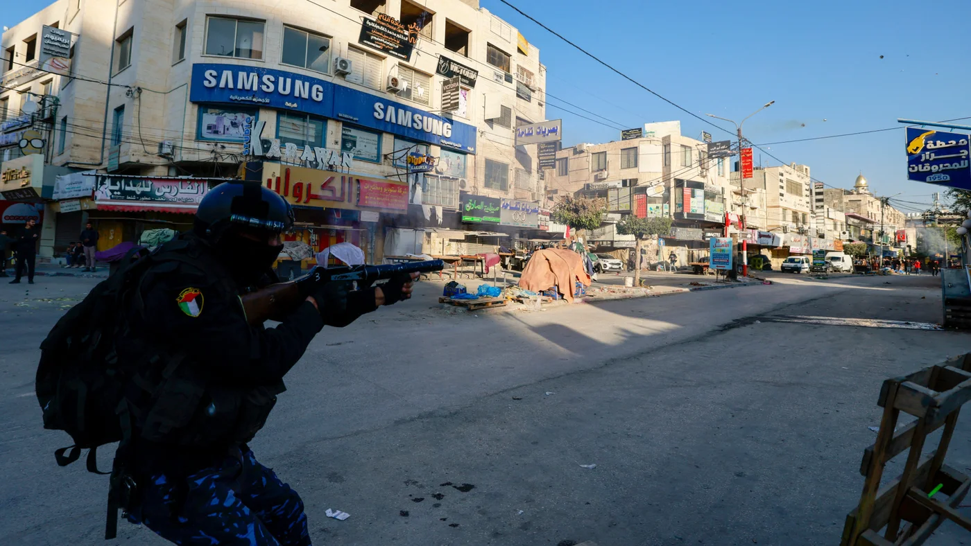 As elites palestinas têm colaborado contra a resistência há um século
