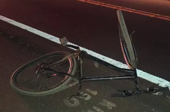 Ciclista fica gravemente ferido na SP-215 em São Carlos/SP