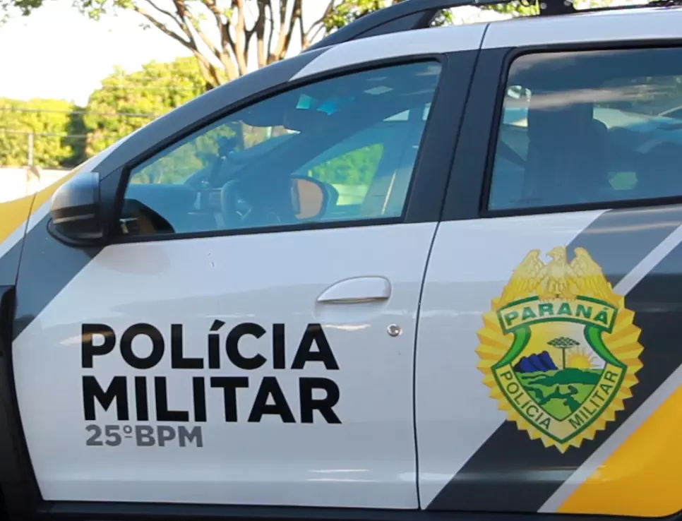 Homem com mandado de prisão por violência doméstica é preso pela ROCAM em Ivaté