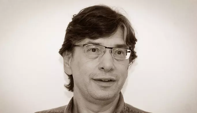 A reinvenção da identidade nacional