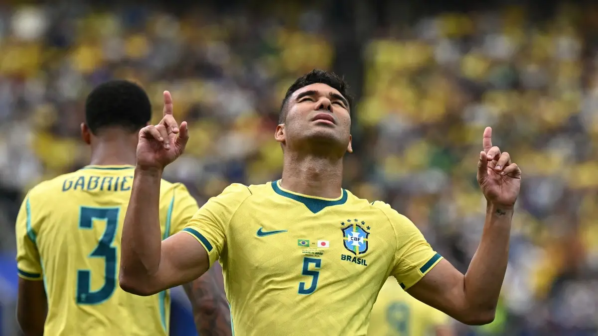 Com gol no fim, Brasil vira contra Japão e vai às oitavas da Copa do Mundo