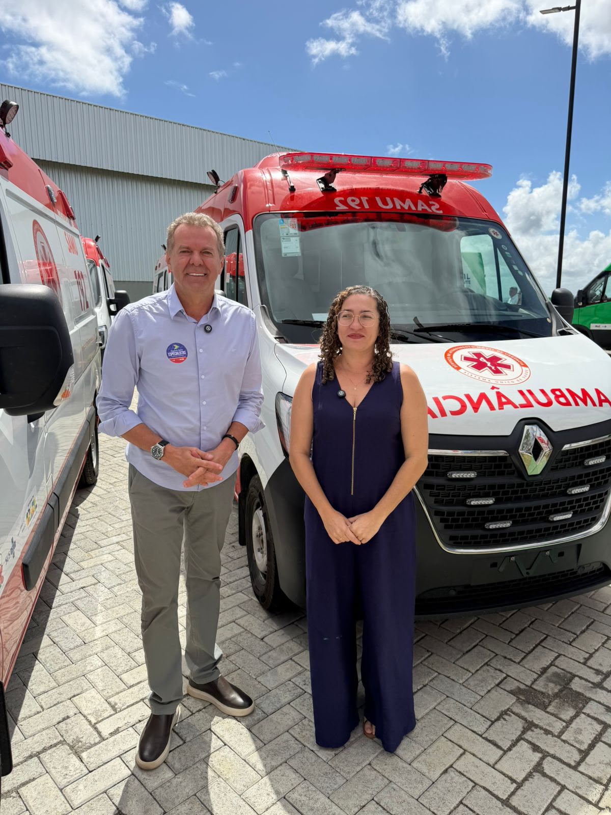 Saúde de Ouricuri recebe reforço com ambulâncias para implantação do SAMU e micro-ônibus para o TFD