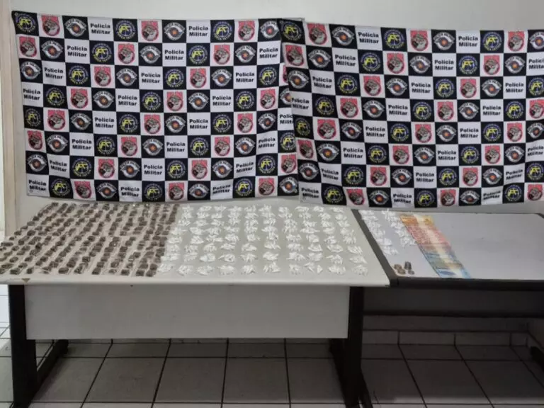 Ação da PM apreende homem com mais de 1,1 mil porções de drogas em Marília