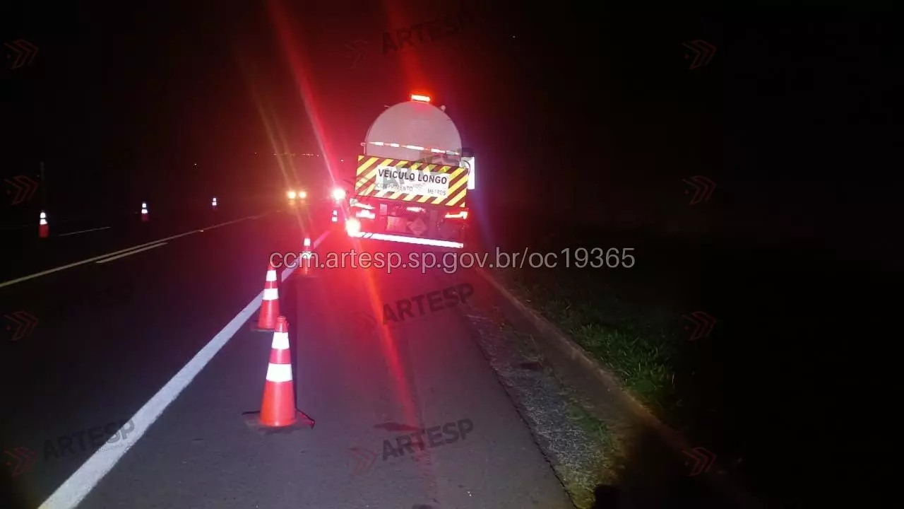 Acidente entre moto e carreta mata homem na SP-294 em Parapuã