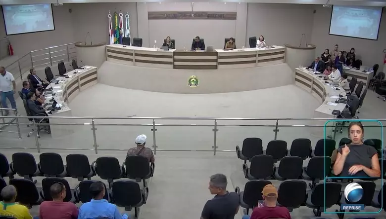 Vereadores aprovam Projeto de Lei nº 09/2026 que dispõe sobre superávit financeiro