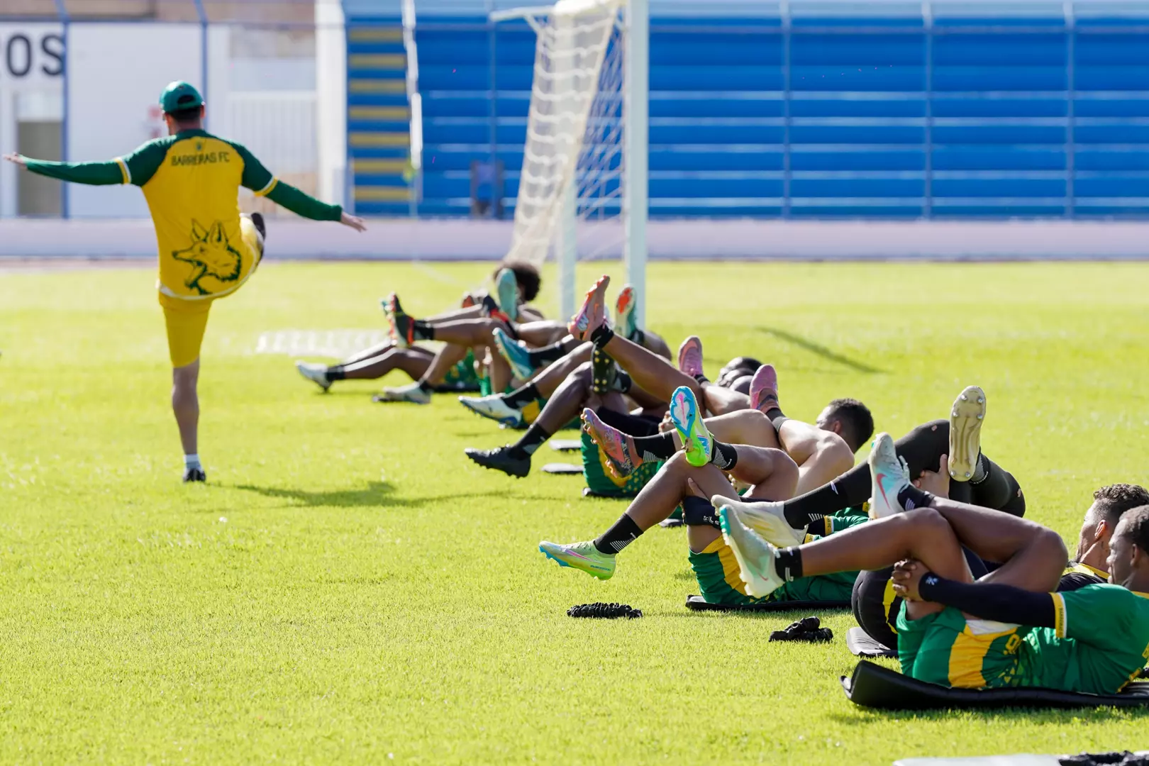 CLIMA DE DECISÃO: O BARREIRRAS FC INTENSIFICA TREINOS, FECHA PORTÕES E PREPARA “ARMA SECRETA” PARA DUELO CONTRA SSA FC