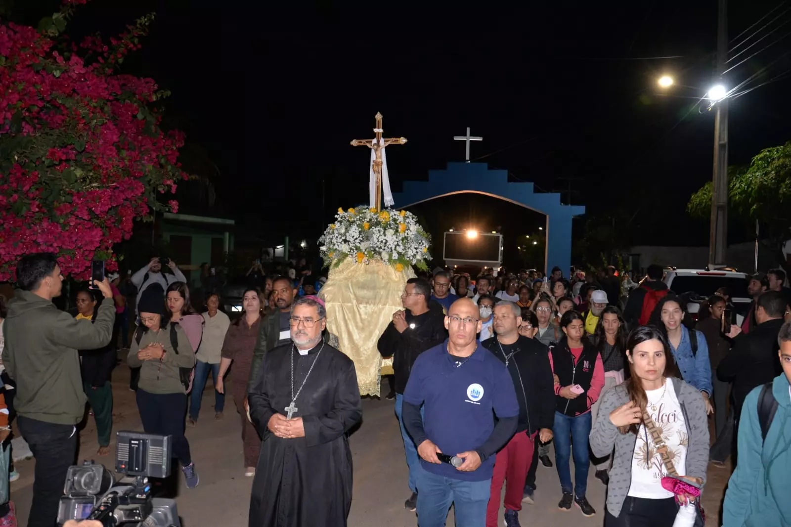 Romaria do Senhor dos Aflitos reúne milhares de fiéis em mais uma caminhada de fé e devoção até o Cantinho