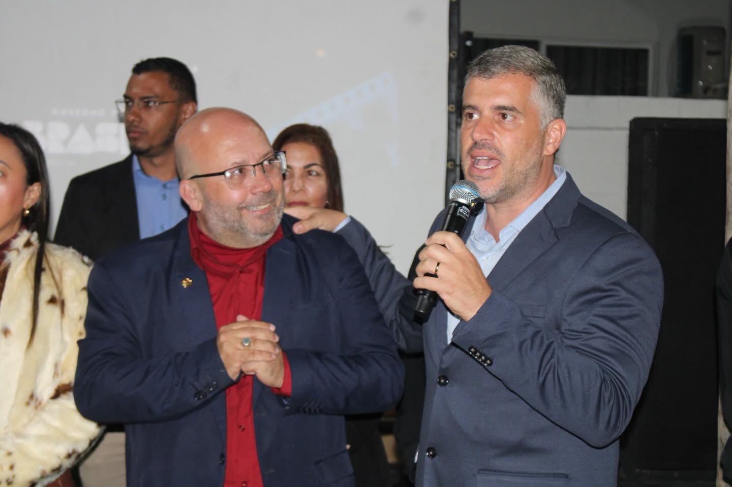 CORDEIRO INAUGUROU CINEMA 