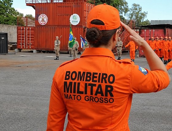 Tenente é expulsa do Corpo de Bombeiros após condenação por cobrança de propina