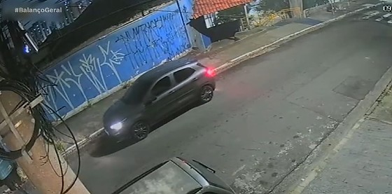 Bandidos invadem casa e estupram mulher de 56 anos na frente do marido