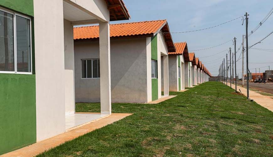 Com investimento de R$ 300 milhões, Governo de Mato Grosso facilita acesso à casa própria