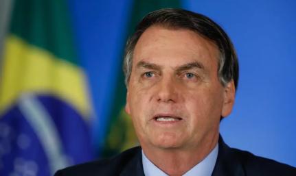 Moraes dá um prazo de 24 horas para que Bolsonaro explique sobre arma apreendida