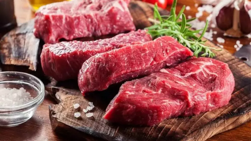 União Europeia veta compra de carne brasileira a partir de setembro