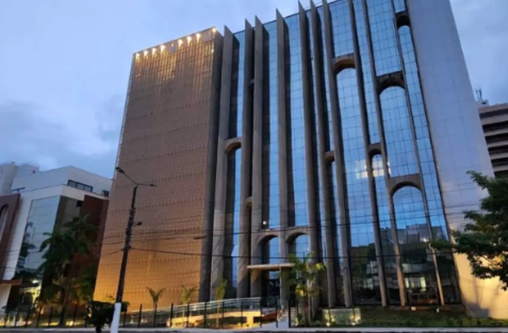 TCE cita ex-prefeito de São Miguel por atraso em repasses e possível dano de R$394 mil