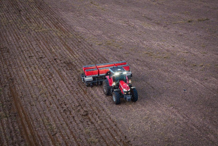 Como a evolução das máquinas transformou o campo brasileiro