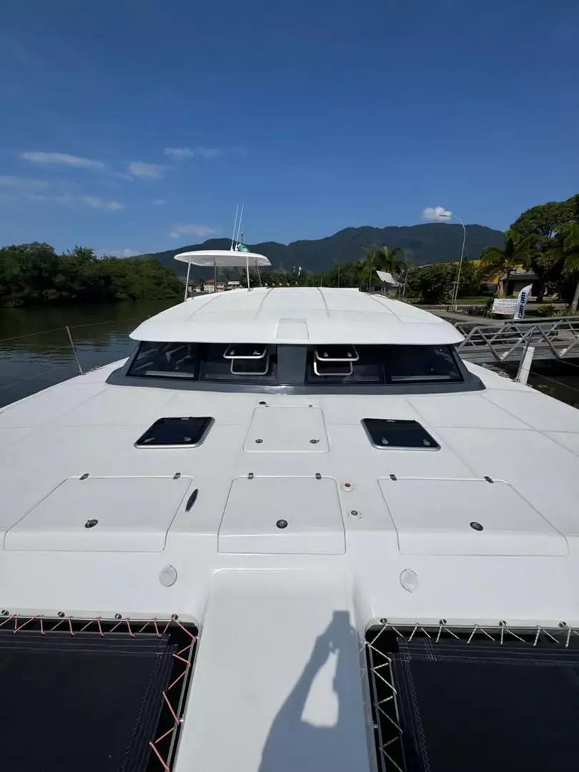 CATAMARÃ CATFLASH 43 — 2024