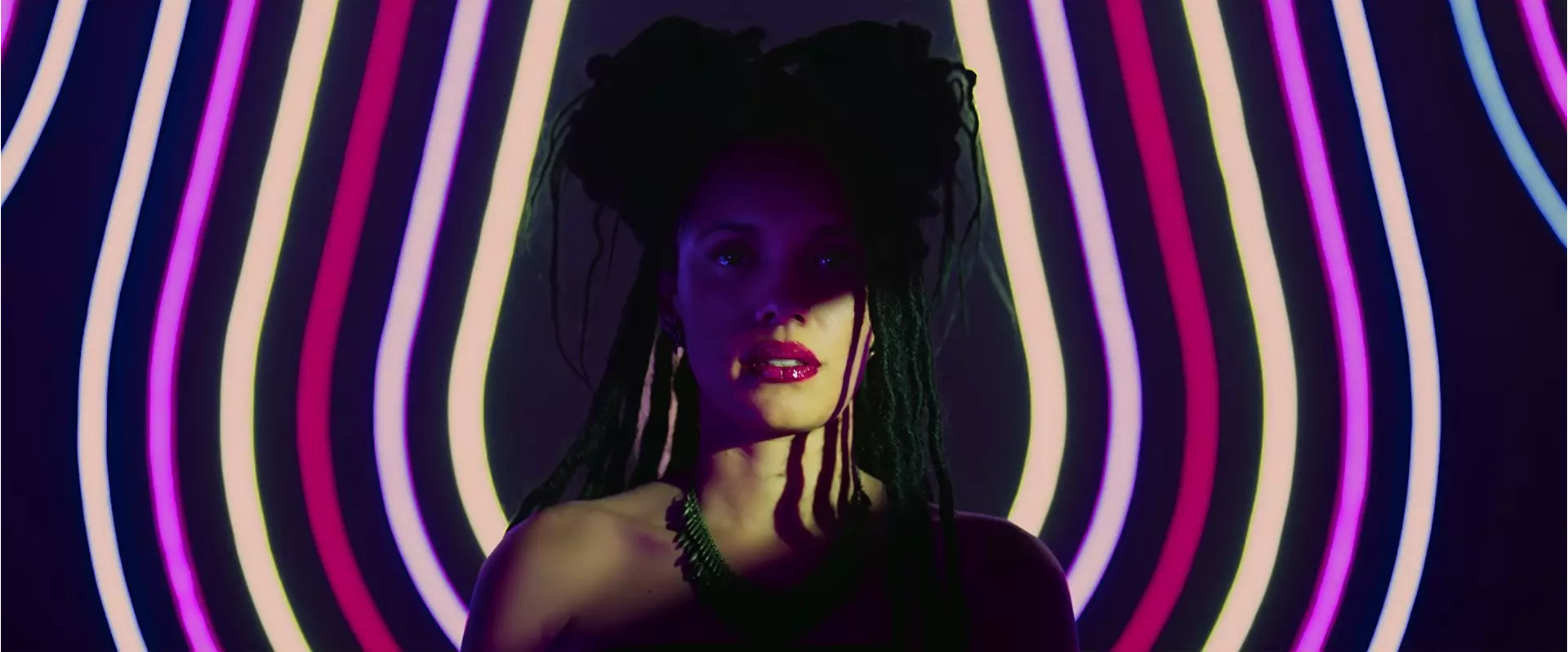 |Crítica| 'Love Kills' (2026) - Dir. Luiza Shelling Tubaldini