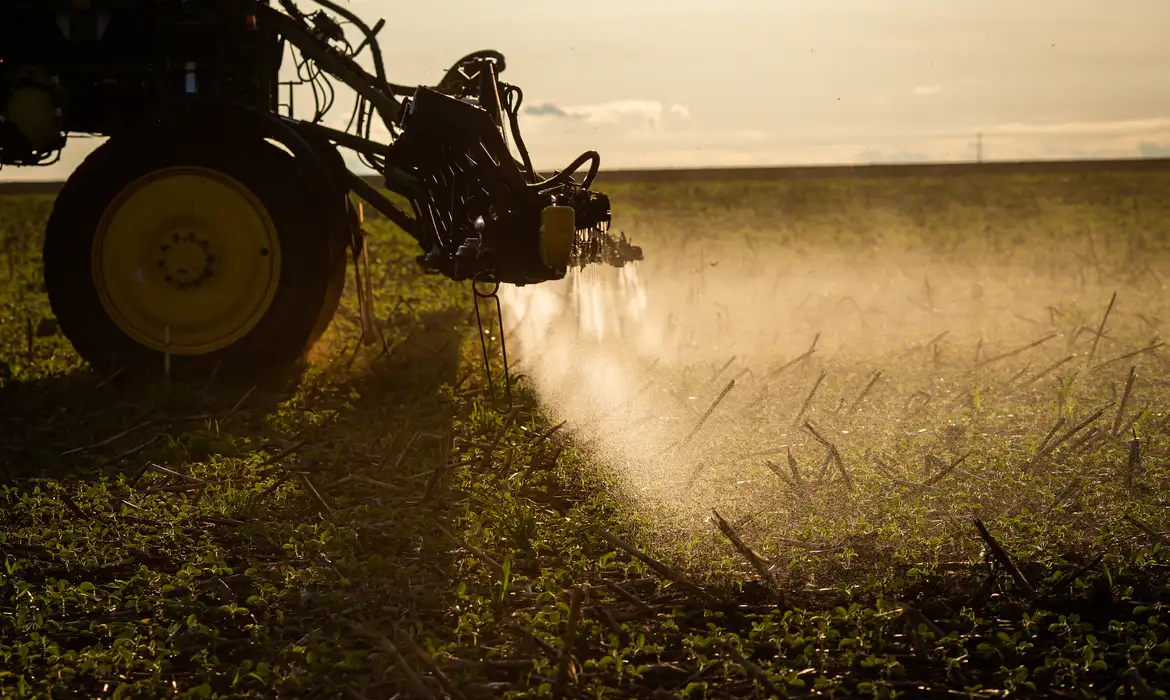 Agronegócio poderá usar linha de crédito do FAT para inovação