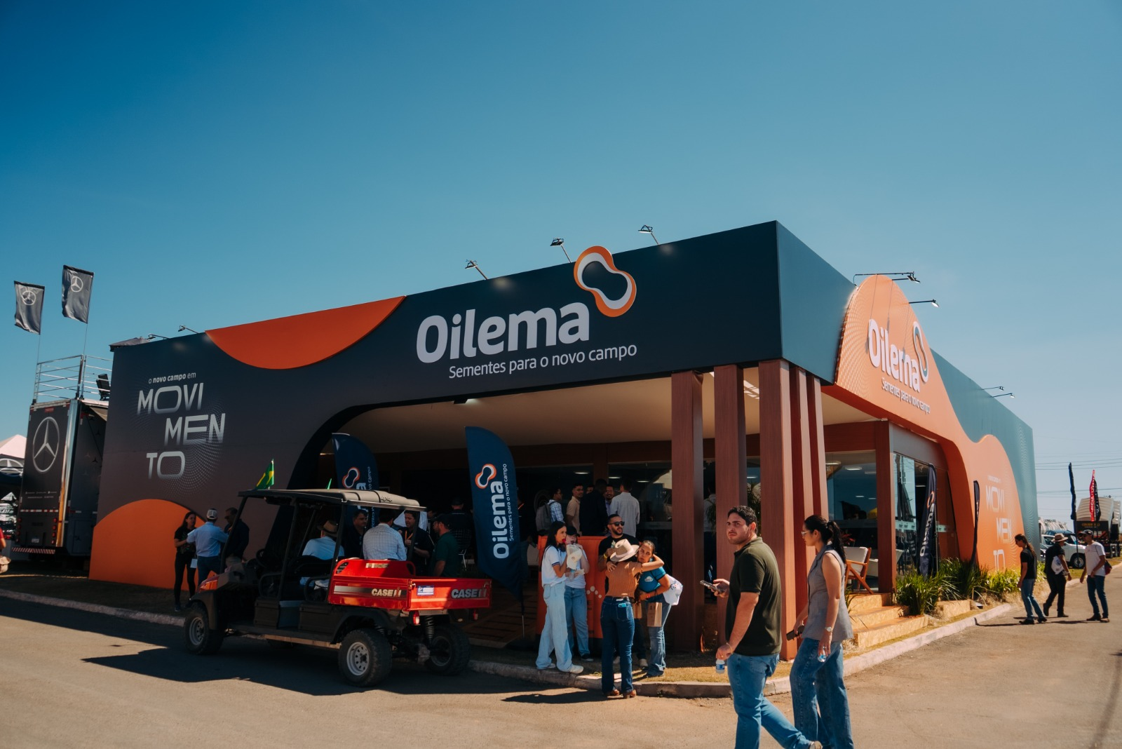 BALANÇO CORPORATIVO ][ Sementes Oilema debate híbridos de sorgo na Bahia Farm Show