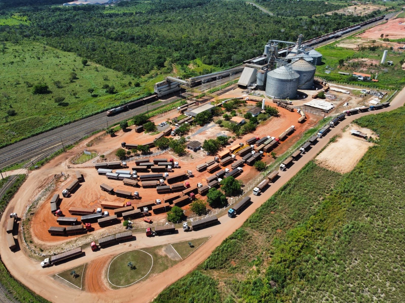 CONCESSÕES FERROVIÁRIAS ][ Infra S.A. abre consulta para leilão de terminais da Norte-Sul