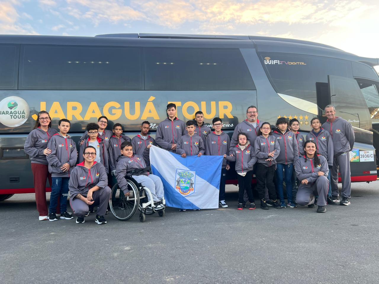Equipe do Paradesporto Escolar de Barra Velha embarca para Videira para disputar o PARAJESC 2026