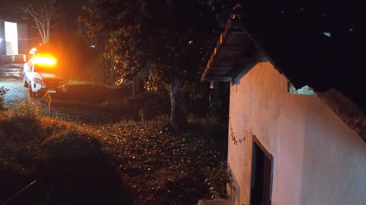 Prefeitura de Araquari atende 12 famílias afetadas por tempestade e granizo no bairro Corveta