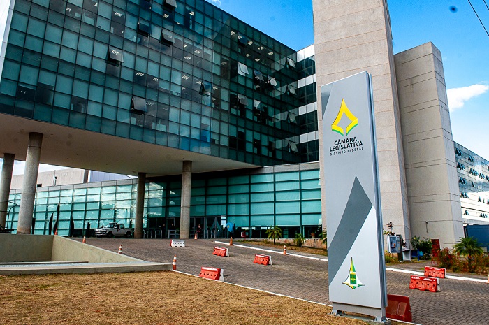 CLDF aprova “Carreta da Saúde na Escola”