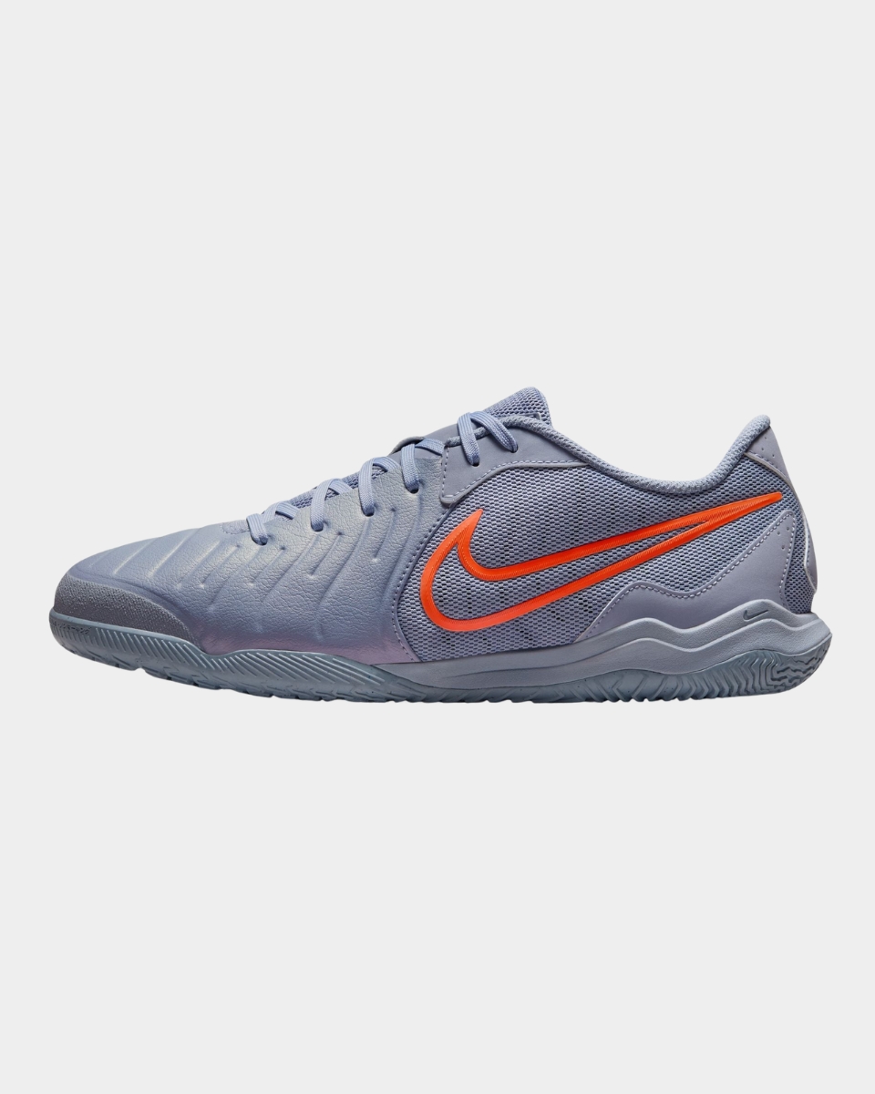 CALZADO NIKE FUTSAL LEGEND ACADEMY GRIS OSCURO MEN DV4341-402