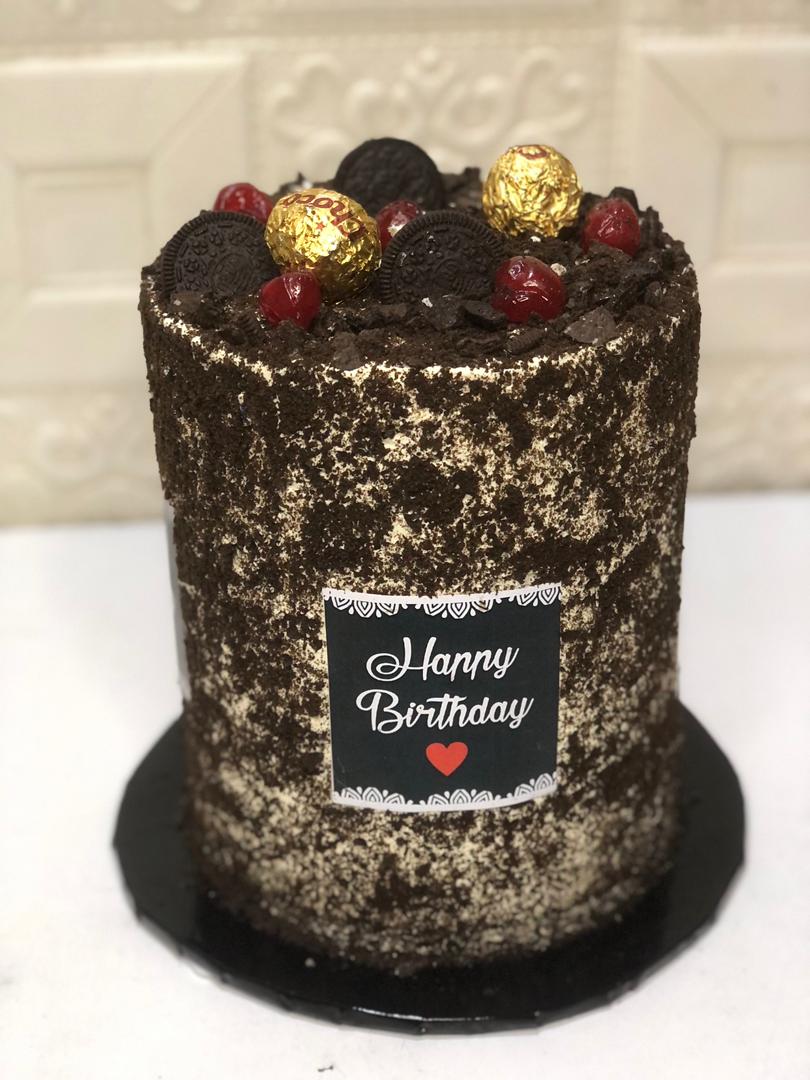 Rugged chocolate cake