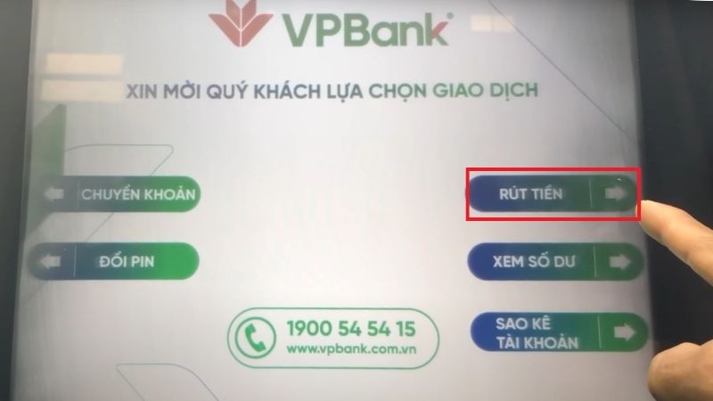 cach-rut-tien-atm-4.jpg