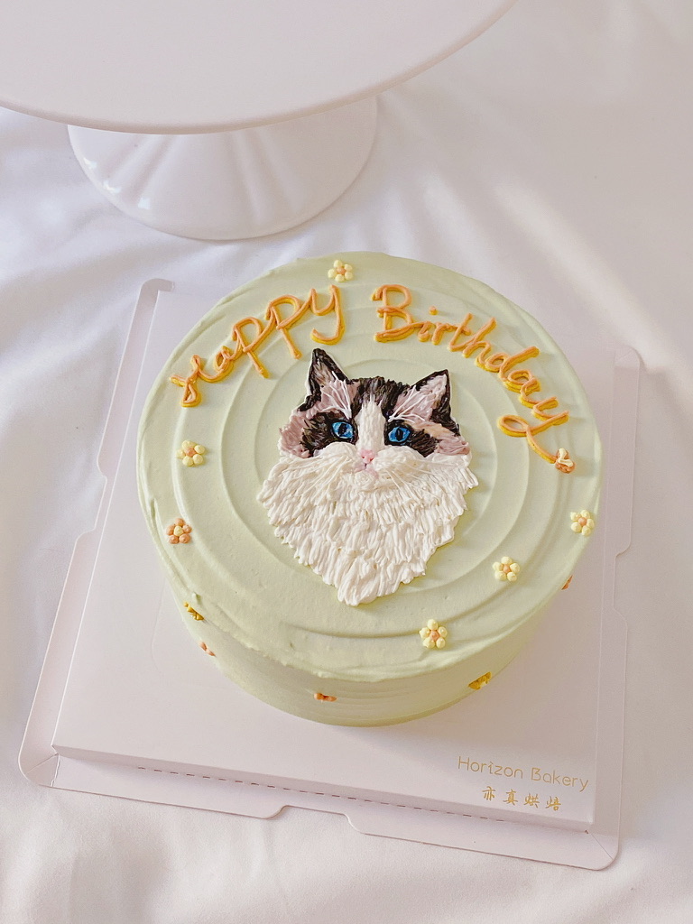 https://storage.googleapis.com/cake_images/2022_new/33AA82FE-50B5-48C7-B75A-BD5F249566FD_1_105_c.jpeg