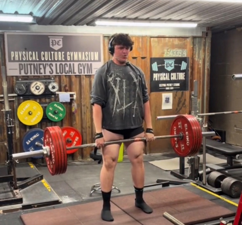 Ellis Heward-cooley - Fitness Coach