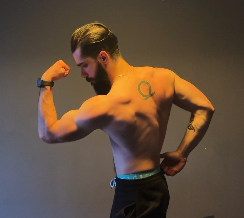 Robert Ignat - Fitness Coach