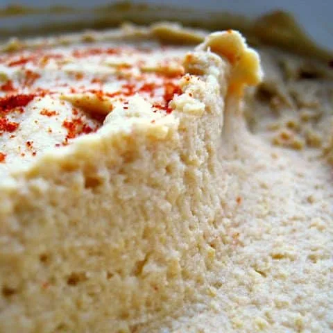 Humus picante en un solo paso
