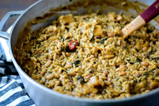 Black-eyed peas cookup rice