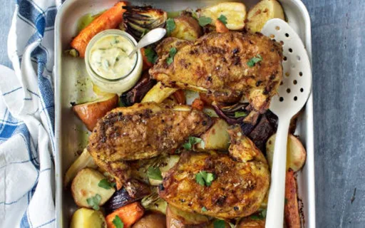 Pechugas de pollo asadas con mayonesa picante