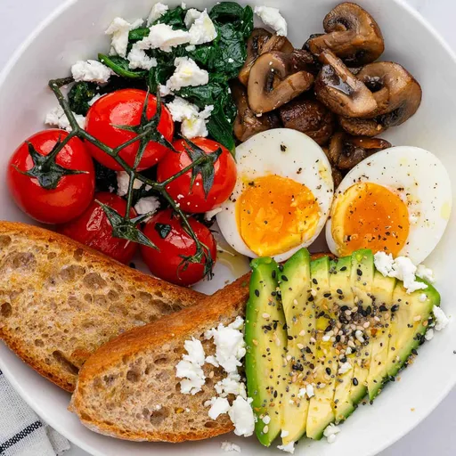 Bol de desayuno (alto en proteínas y saludable)