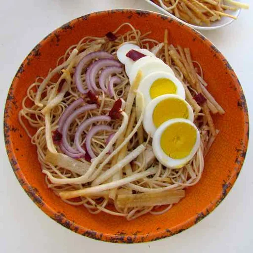 Ohn No Khao Swë