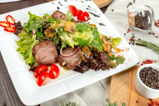 Ensalada con ternera IGP Sierra de Guadarrama