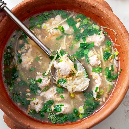 Easy Thai Chicken Rice Soup (Khao Tom Gai)
