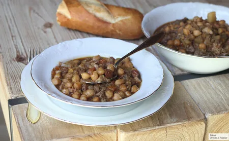 Ropa vieja del cocido madrileño