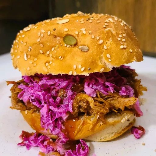 Easy BBQ Pulled Pork Sandwich