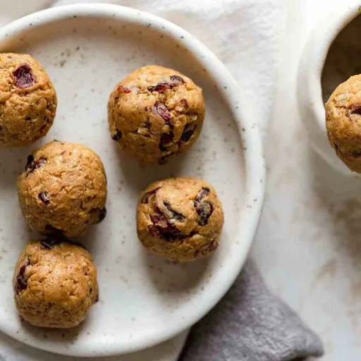 Sugar-Free, Gluten-Free Healthy Peanut Butter Bites